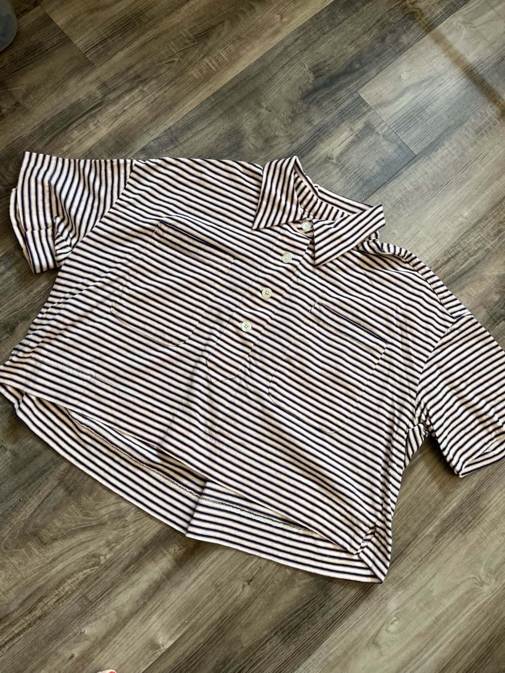 Caron Callahan women’s top size small
